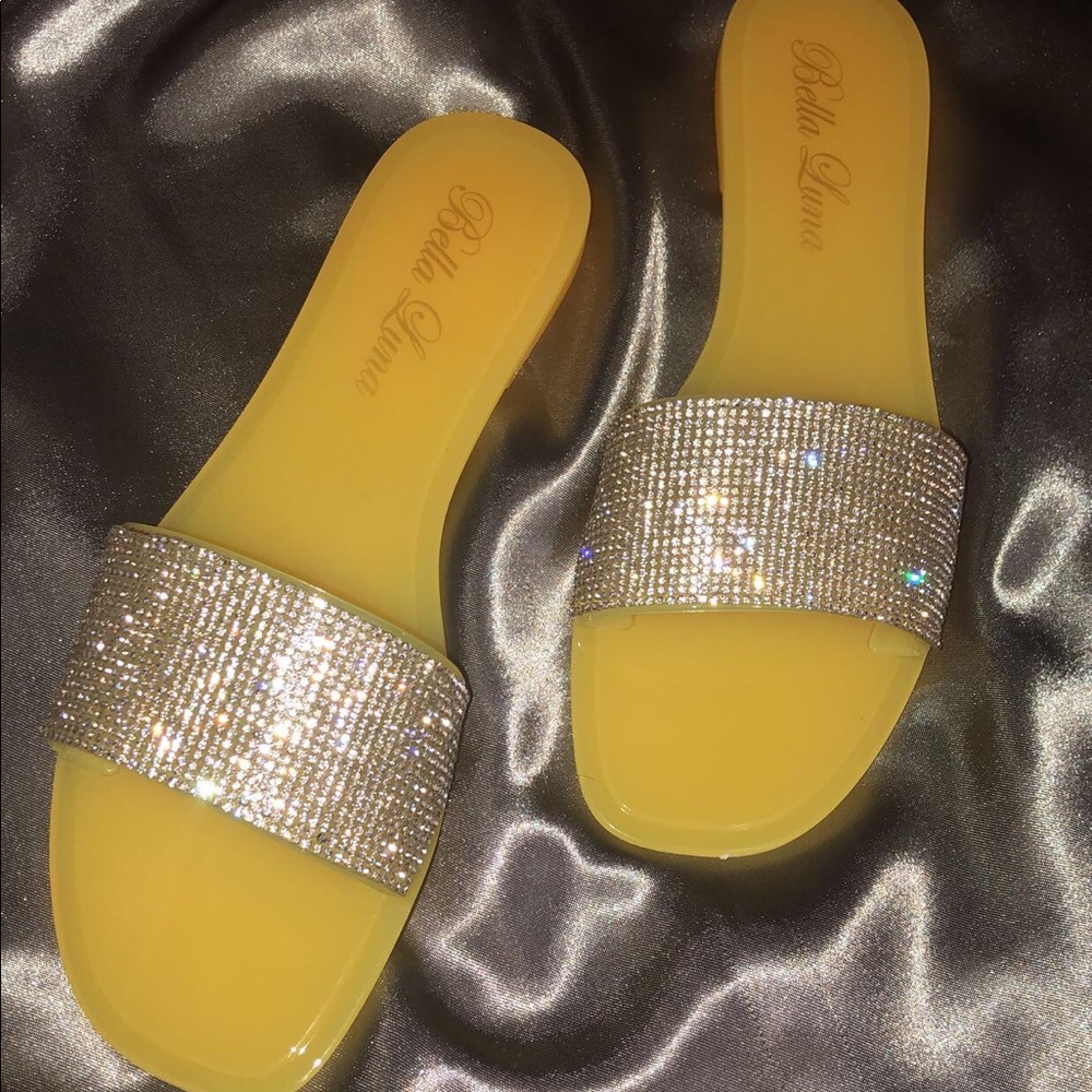 Yellow Bedazzled Slips ✨
